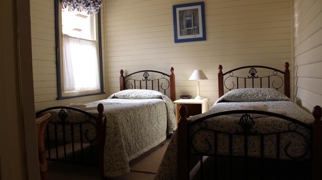 Ross B&B Accommodation Værelse billede